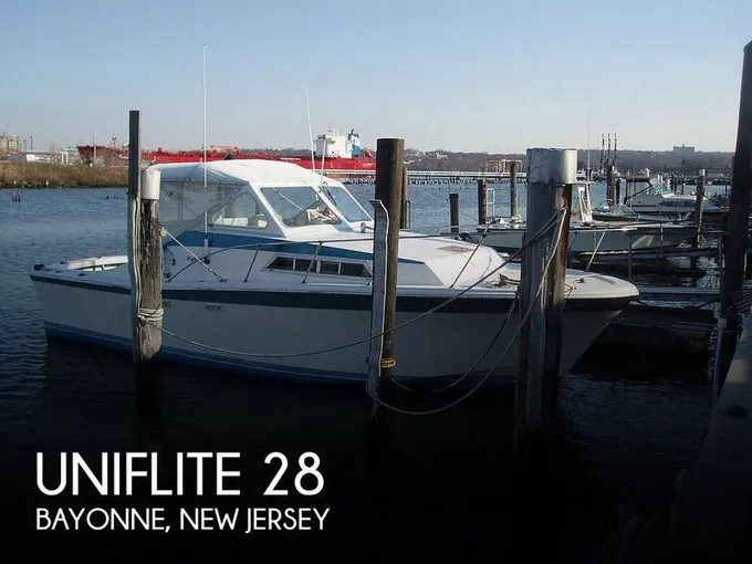 Uniflite 28 Salty Dog Express Cruisers 1977 for Sale