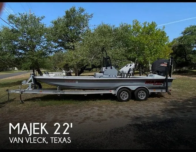 Majek Majek Illusion Bay Boats 2013 for Sale