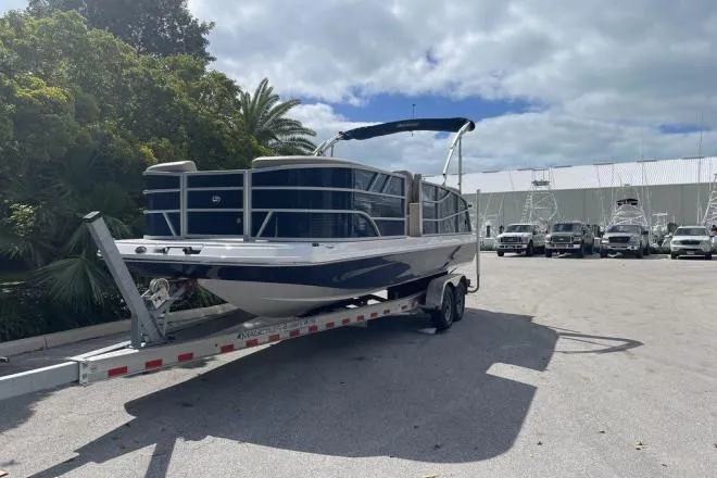 2023 Hurricane 2360FD for Sale