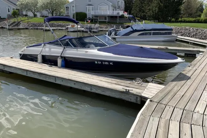 1996 Bayliner 2250LS for Sale