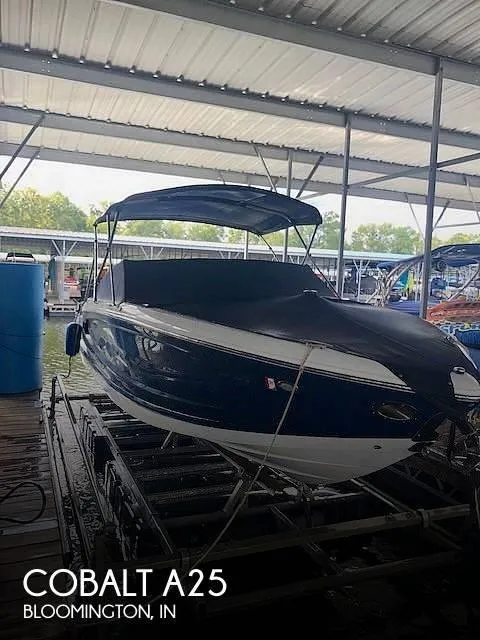 2015 Cobalt A25 Boat for Sale