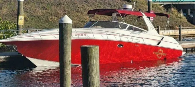 2006 Fountain Powerboats 38 Express Cruiser for Sale