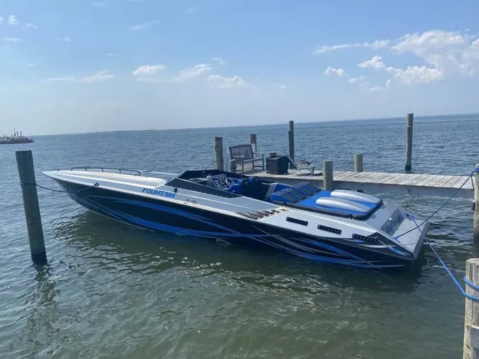 1998 Fountain Powerboats Lightning for Sale