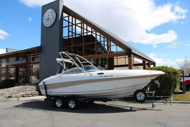 2004 Doral 245 BR for Sale