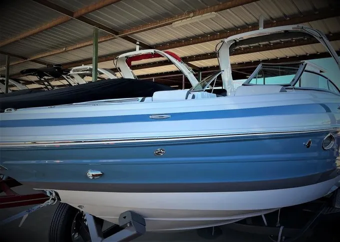 27 foot Crownline 270SS for Sale