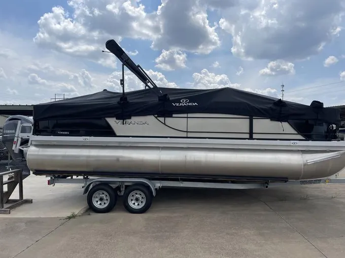 22 foot Veranda VF22F4 for Sale