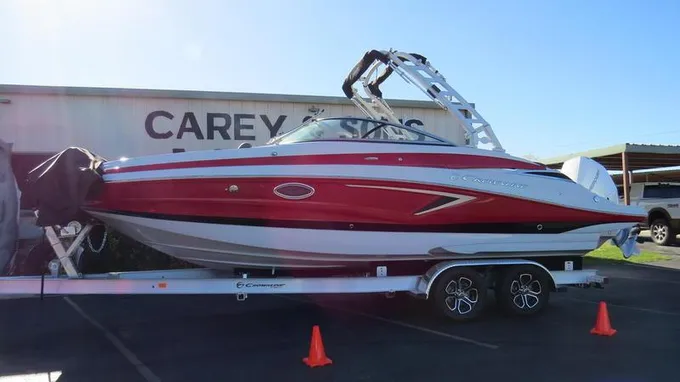 25 foot Crownline 250XSS for Sale