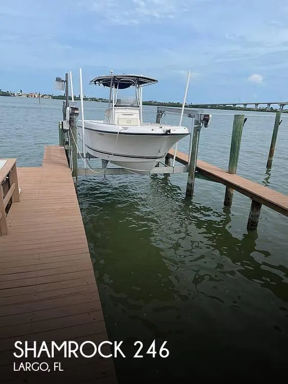 Shamrock Open Fisher 246 Center Consoles 2005 for Sale