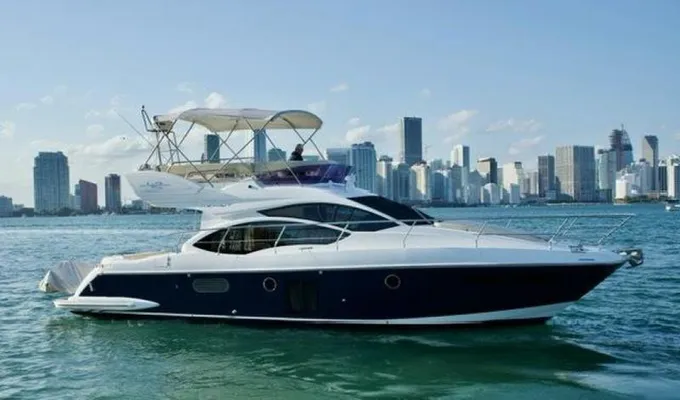2018 Azimut Boat for Sale