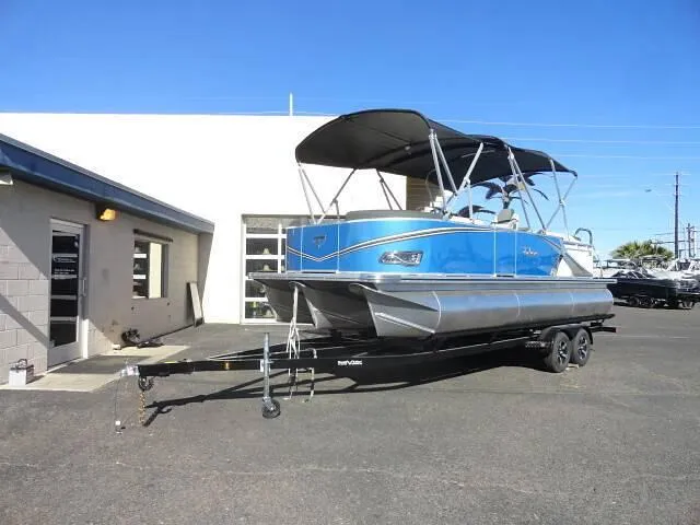 2024 Tahoe 23 LTZ Quad Lounger Special for Sale