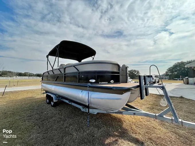 2019 Misty Harbor 2285CB Biscayne Bay for Sale