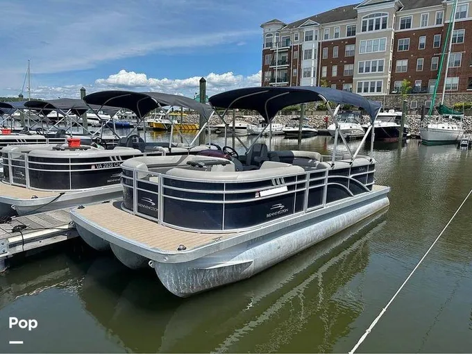 2021 Bennington SX 22 for Sale