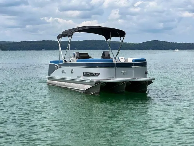 2023 Tahoe 2585 Cascade Quad Lounger for Sale