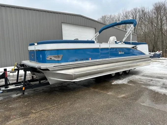 2023 Tahoe 2585 Cascade Quad Lounger for Sale