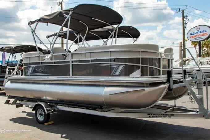 2023 Sunchaser Boats Vista 20 LR for Sale
