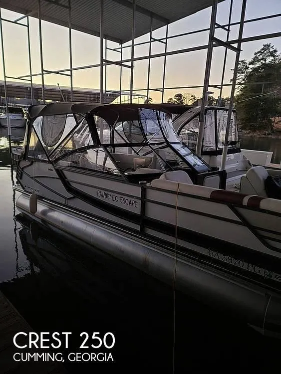 Crest 250 Continental Tritoon Boats 2020 for Sale
