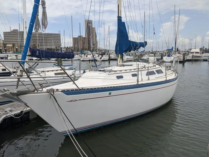 1977 Islander 32 Mk II for Sale