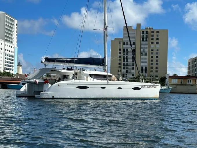 2007 Fountaine Pajot Salina 48 for Sale