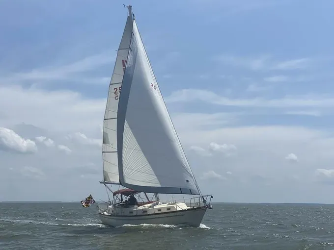 1981 Mariner 39 for Sale