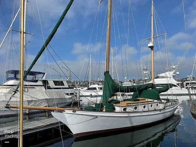 1984 Herreshoff Nereia 36' for Sale