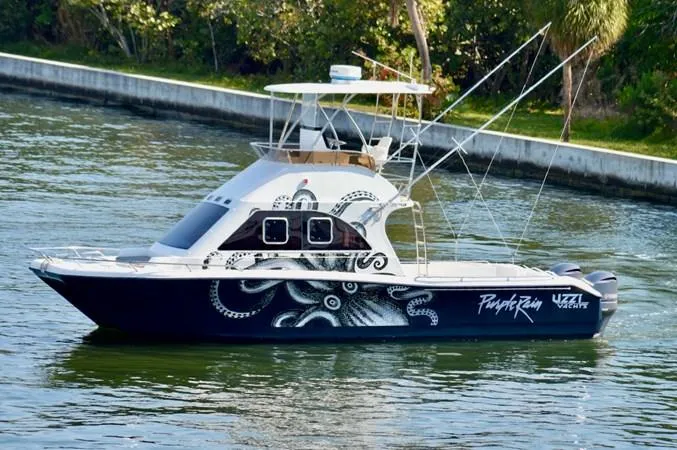 2012 Two Oceans 36 Magnum Powercat for Sale