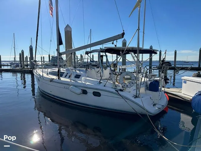 2001 Hunter 380 for Sale