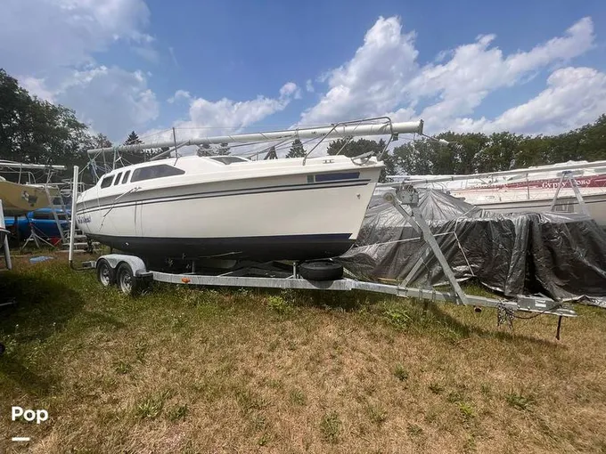 1999 Hunter 260 for Sale