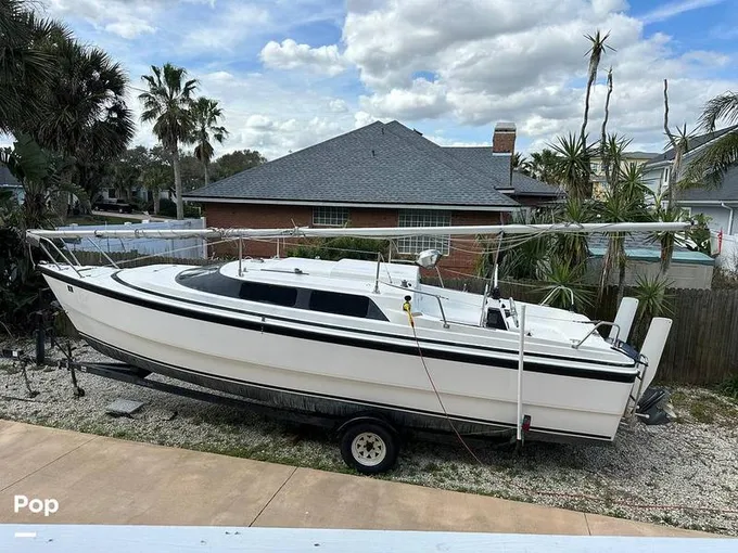 2003 Macgregor 26X for Sale