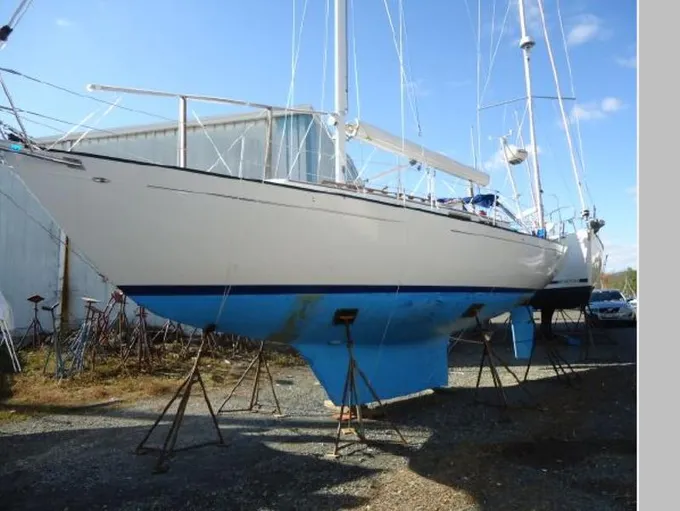 1980 Hinterhoeller Niagara 35 for Sale