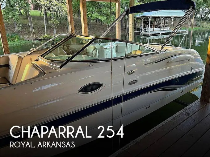 Chaparral Sunesta 254 Ski/Wakeboard Boats 2004 for Sale