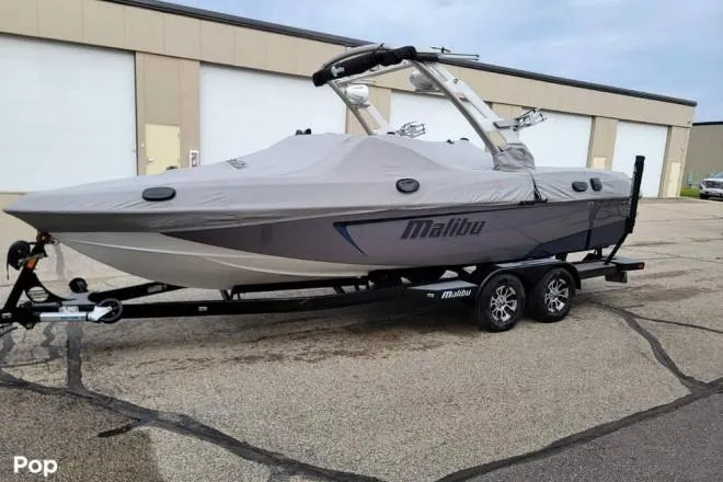 2017 Malibu 23LSV for Sale