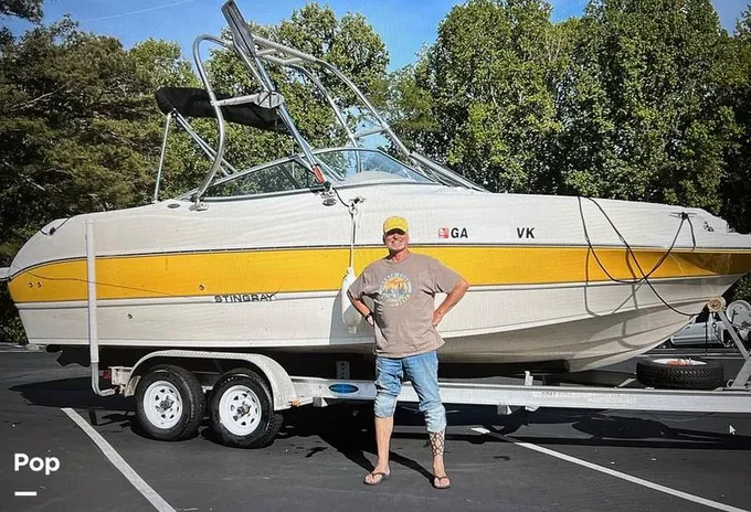 2007 Stingray 220 DR for Sale
