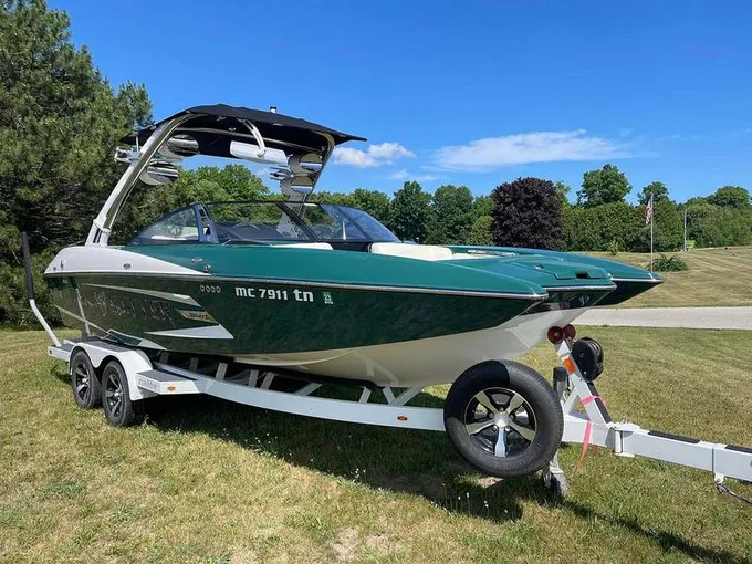 2013 Malibu 22 MXZ for Sale