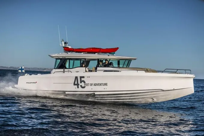 2024 Axopar 45 XC Cross Cabin for Sale