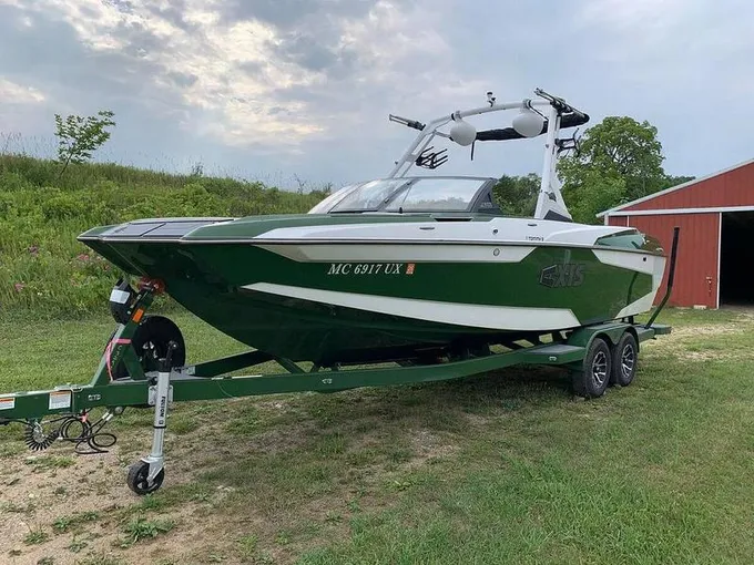 2023 Axis Boats A24 for Sale