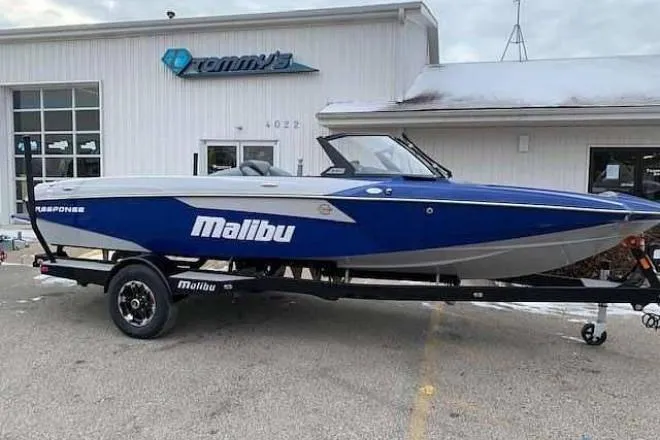 2020 Malibu Response TXi for Sale
