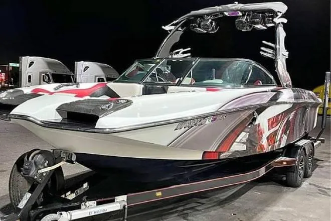2015 Centurion Enzo FS44 for Sale