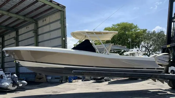 2017 Chris-Craft 34 Catalina for Sale