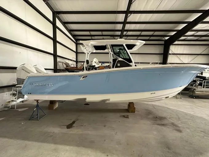 2024 Blackfin Boats 302CC for Sale