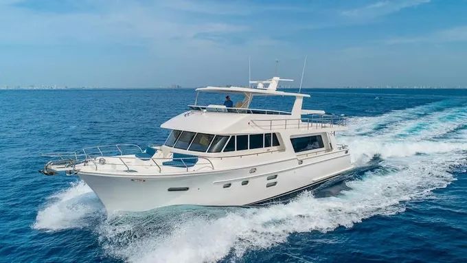 2023 Hampton 658 Endurance LRC for Sale