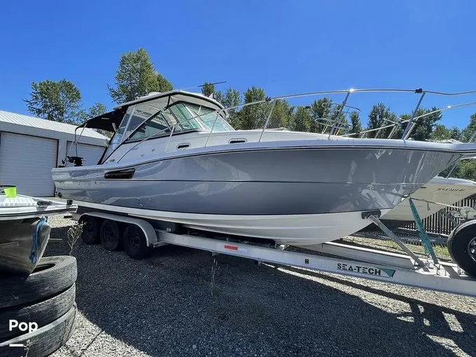 2001 Pursuit 3000 Express for Sale