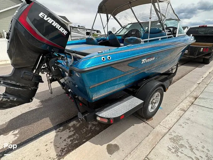 2017 Triton Boats 186 Escape for Sale