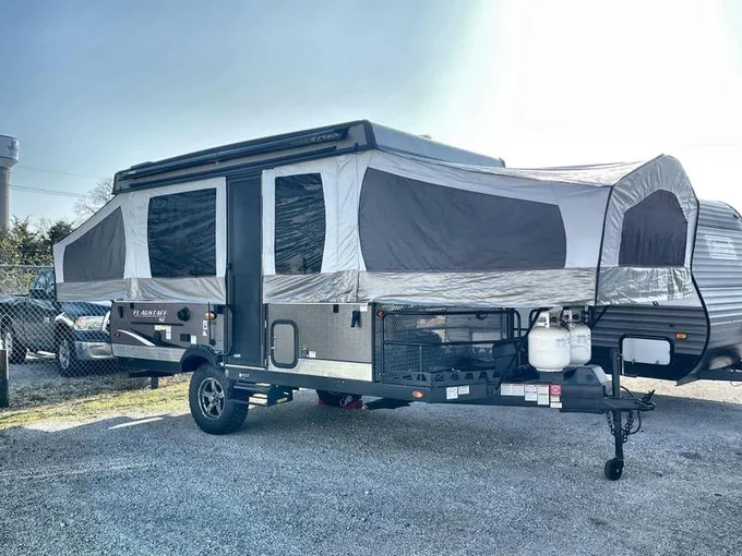 2021 Forest River Flagstaff SPORTS ENTHUSIAST 228BHSE for Sale