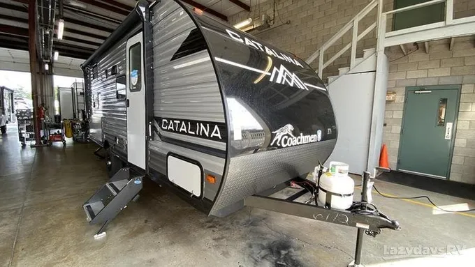 2024 Coachmen Catalina Summit Series 7 184BHS for Sale