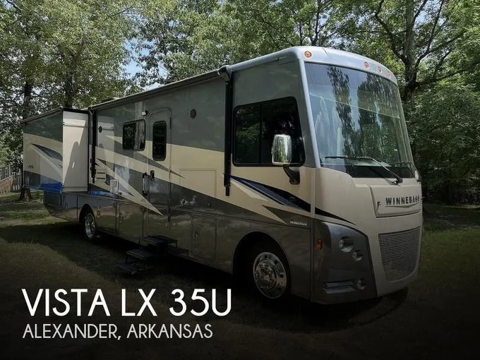 Winnebago Vista LX 35U Class A 2020 for Sale