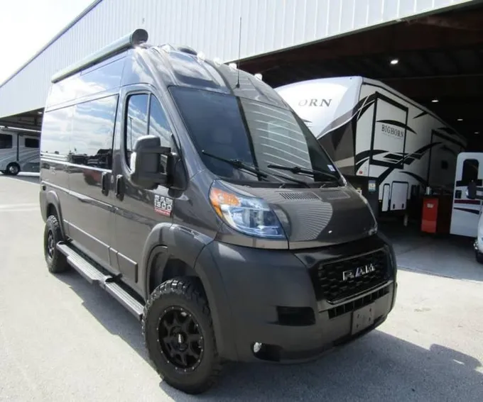 2022 Thor Motor Coach Rize 18M 18ft for Sale