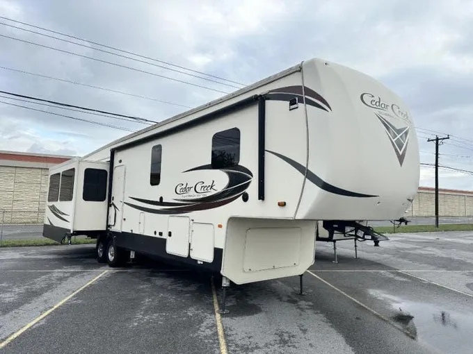 2020 Forest River Cedar Creek Silverback 37MBH for Sale