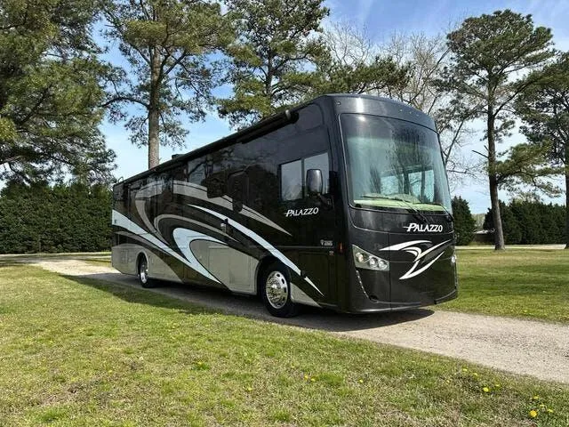 2018 Thor Motor Coach Palazzo 36.3 for Sale