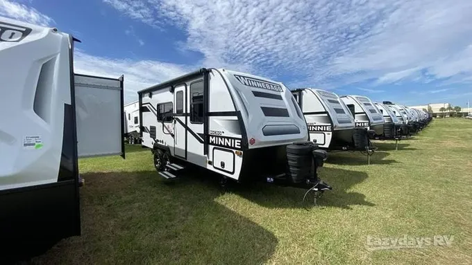 2024 Winnebago Micro Minnie 2108FBS 23ft for Sale