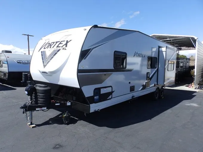 2025 Genesis Supreme Vortex 2715FSXL 32ft for Sale